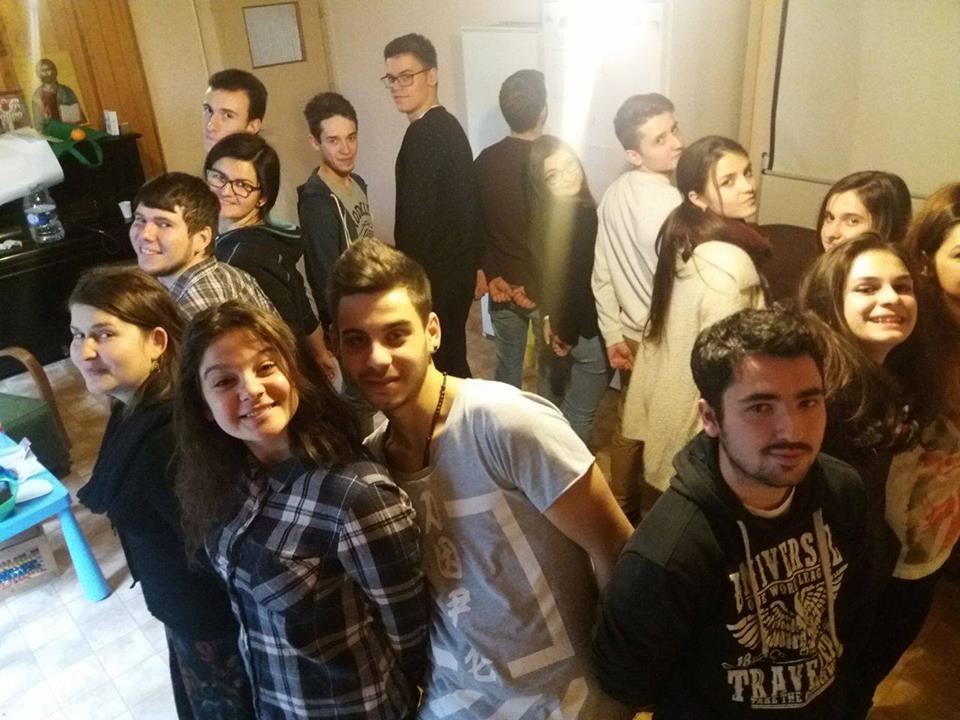 12834581_1061327310580075_1496601326_n